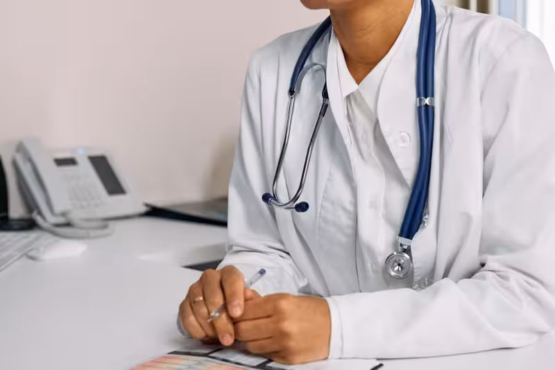 Public Transport and Taxi Options for Cb2 Visits: A doctor in a clinic Doctor in clinic for Public Transport and Taxi Options for Cb2 Visits - Cambridge: Private Microsuction Ear Wax Removal In C...